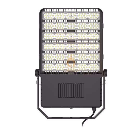 Ersetzen Sie das 250-W-Halogenlicht durch das 150-W-Außen-LED-Flutlicht durch das Cricket-LED-Licht