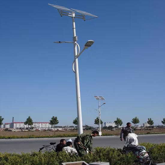 Großhandelspreis 100W 150W 200W 250W Outdoor-Produkt ABS Energiebetriebene Panel-Flutlampe Bewegungssensor Straße im Freien Gartenwand LED All-in-One-Solar-Straßenlaterne
